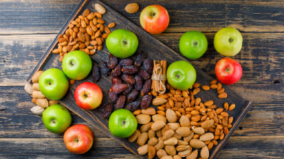 Fresh fruits and nuts